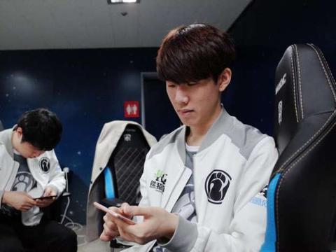 Team Secret 将 JRemY 挤上替补席，并与 2GE 分道扬镳