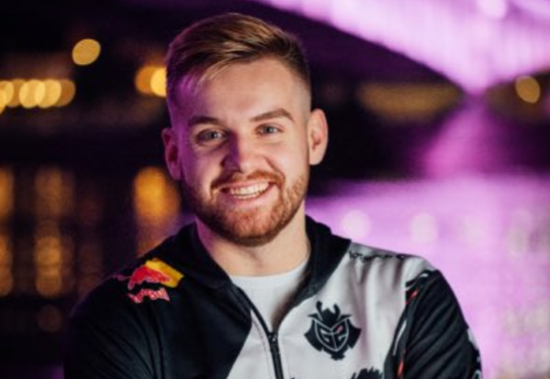 T1 所有玩家轮流赢得多波终局并扳平比分！ T1 1-1 G2