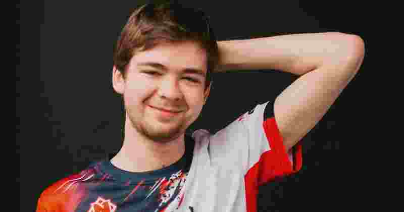 LCK官方发布Faker各项纪录：唯一一位世界赛四冠王